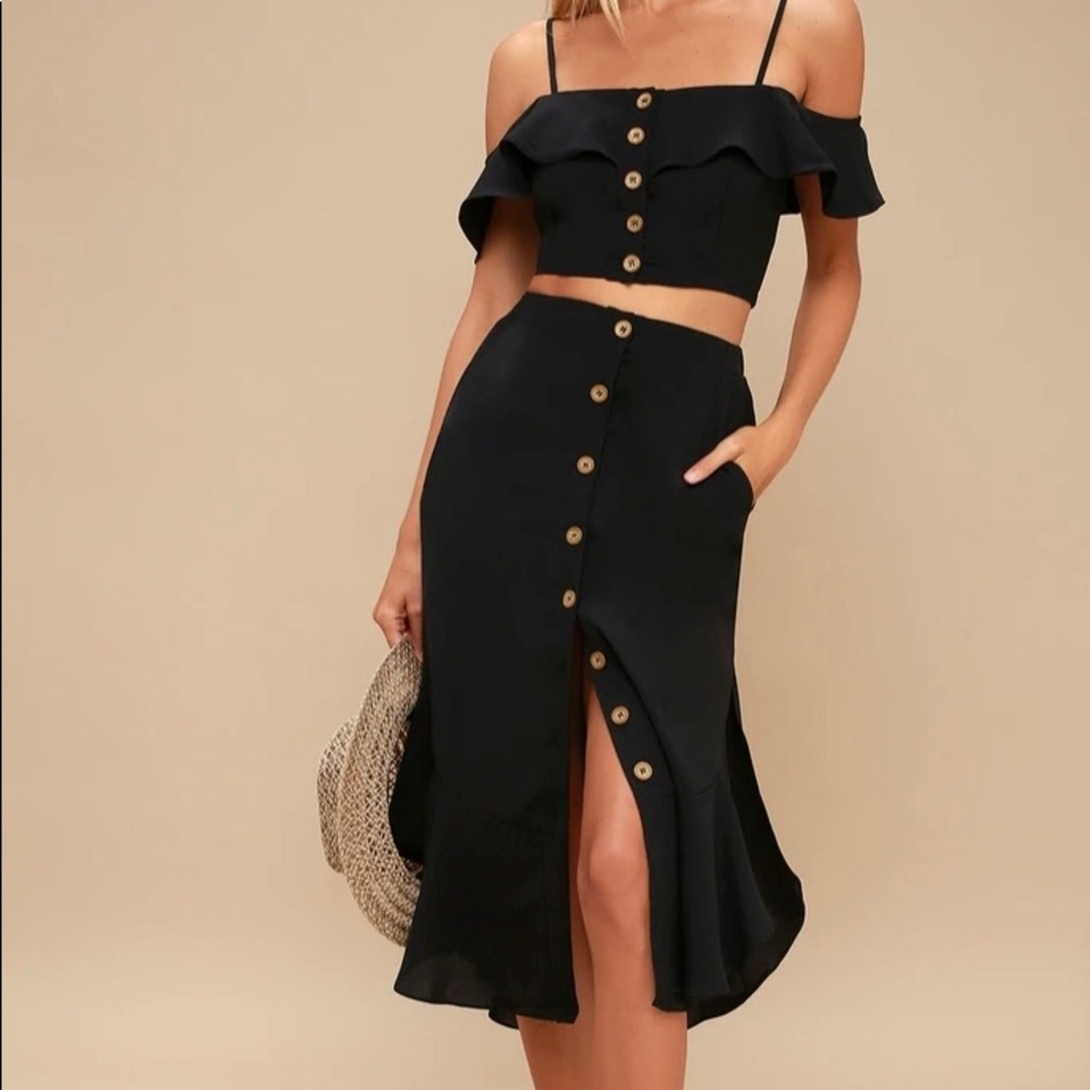 Black Off-the-Shoulder Button-Up 2-piece Dress